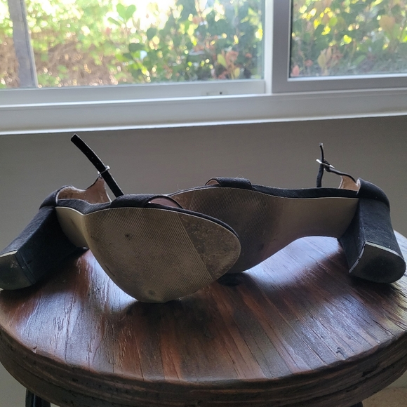 Steve Madden Black Suede Block Heel Sandal - Picture 4 of 5